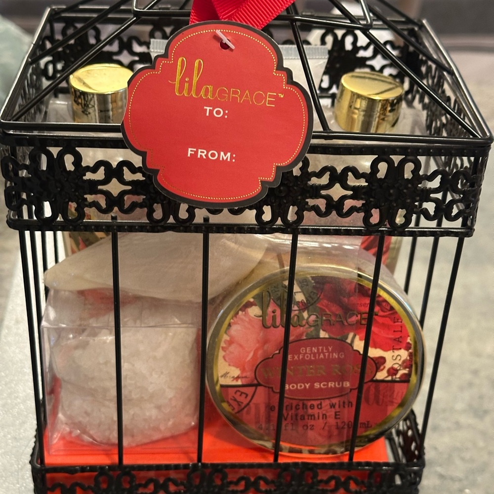 COPY - Lila Grace Bath and Body Scrub Gift Set